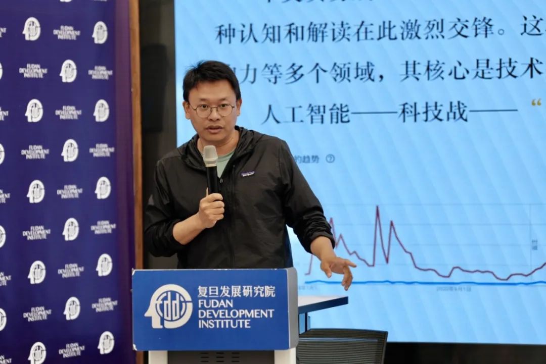 胡冯彬.jpg